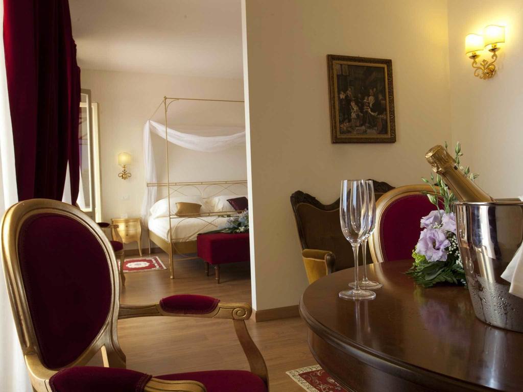Giotto Hotel & Spa Assisi Ruang foto
